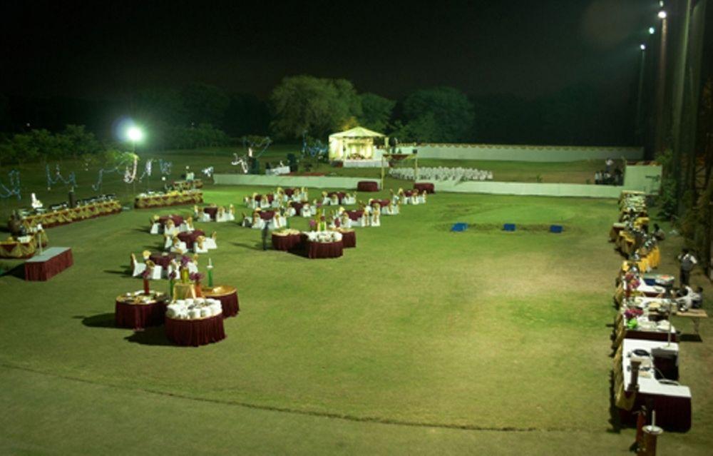 Cambay Sapphire, Gandhinagar Hotel Restoran foto